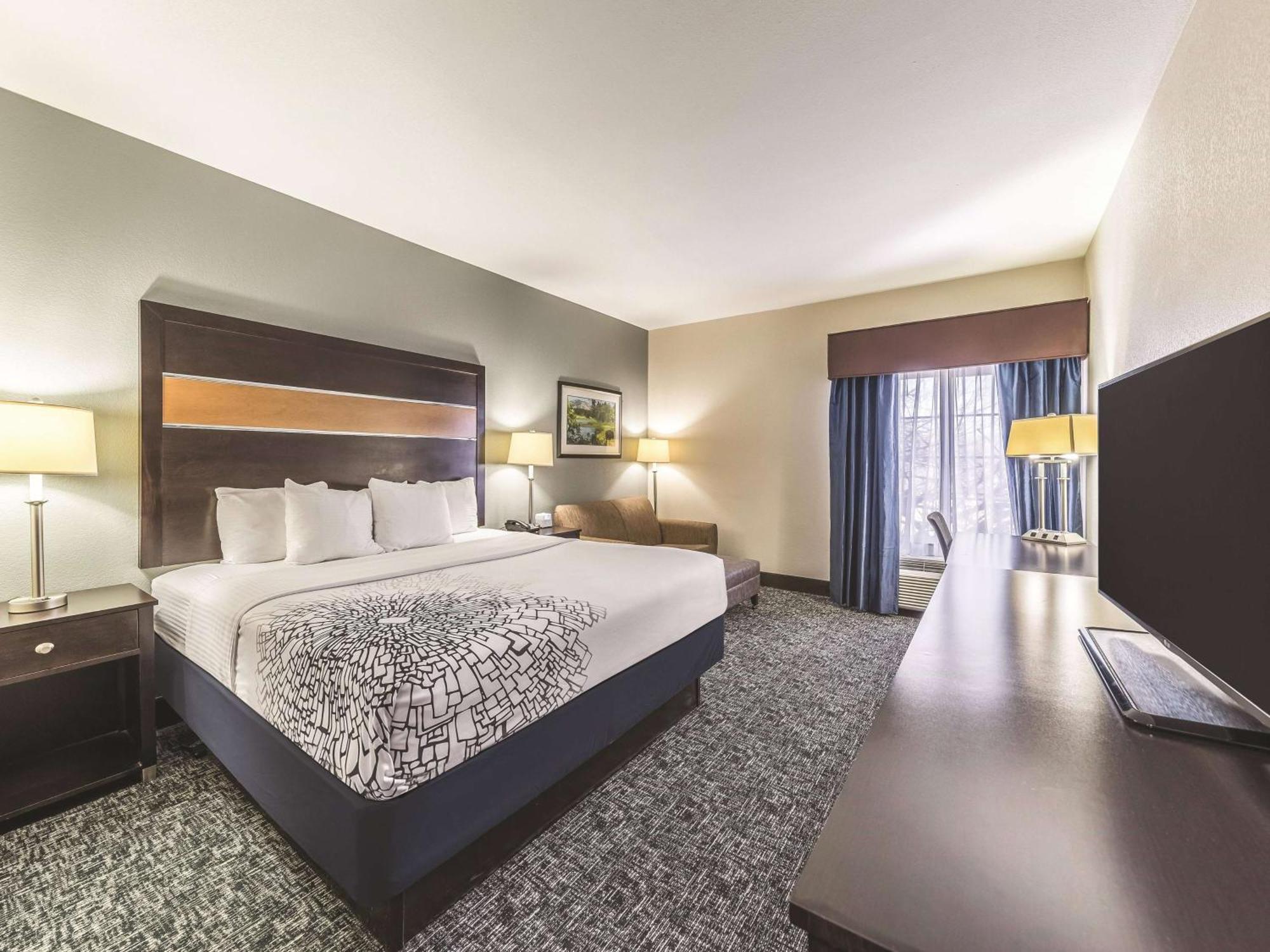 מלון La Quinta By Wyndham Tulsa - Catoosa מראה חיצוני תמונה